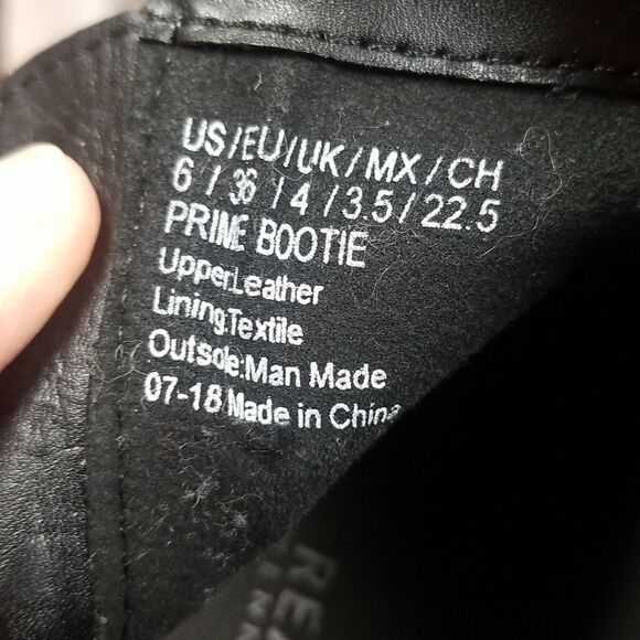 KENNETH COLE REACTION WOMENS GRAY SUEDE LEATHER WEDGE ANKLE BOOTIES SZ 6 - Picture 10 of 11